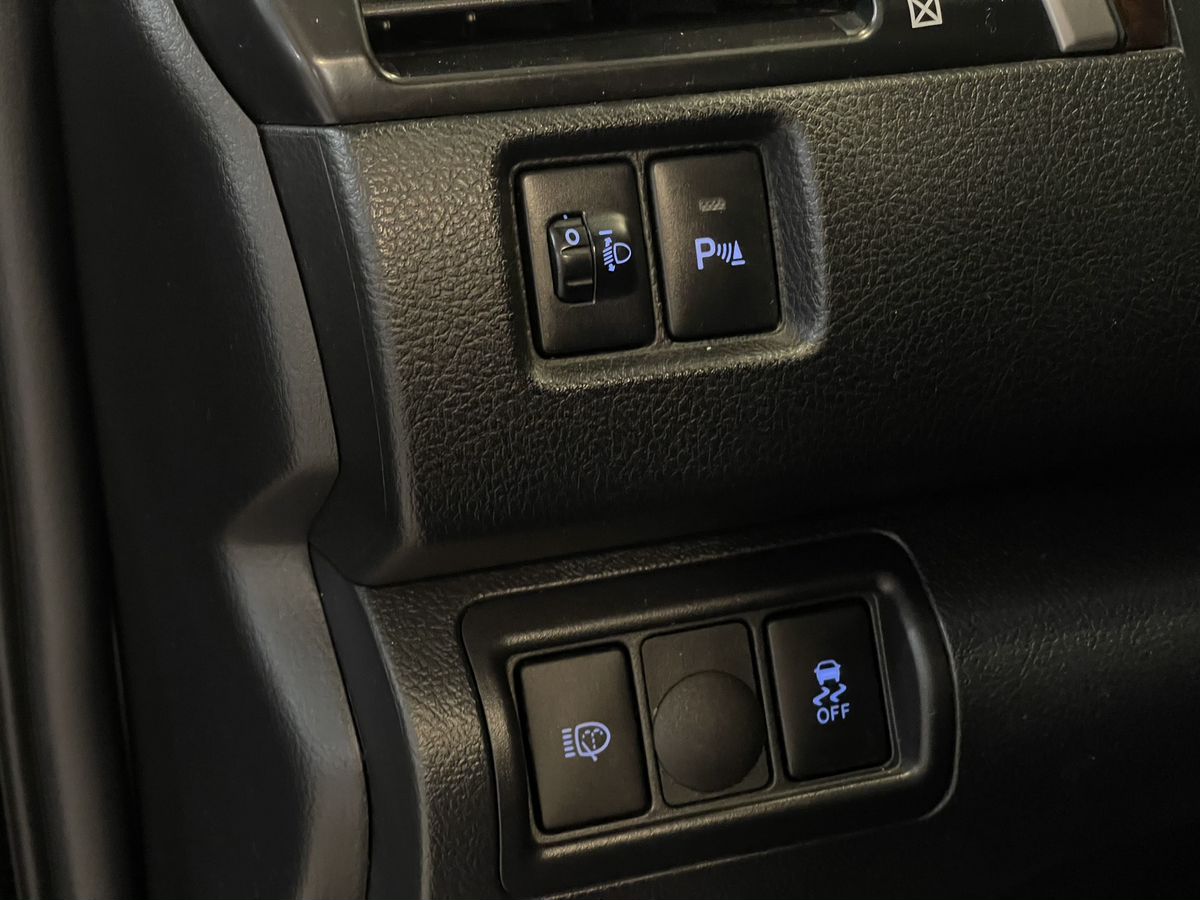 Toyota Camry, 2015