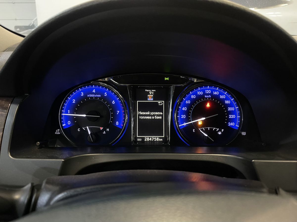 Toyota Camry, 2015
