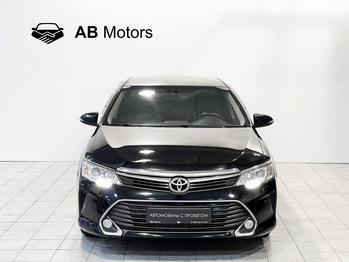 Toyota Camry, 2015