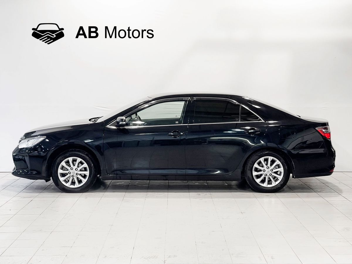 Toyota Camry, 2015