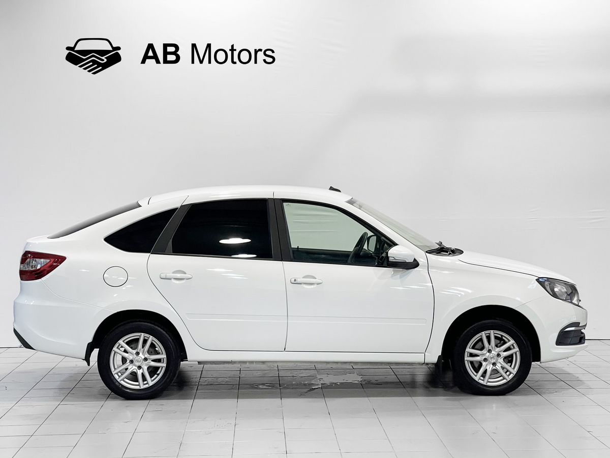 Lada Granta, 2024