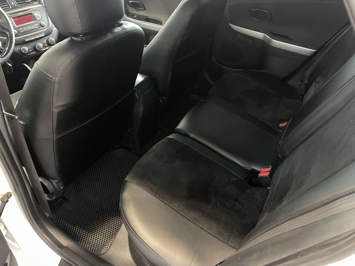 Kia Ceed, 2013