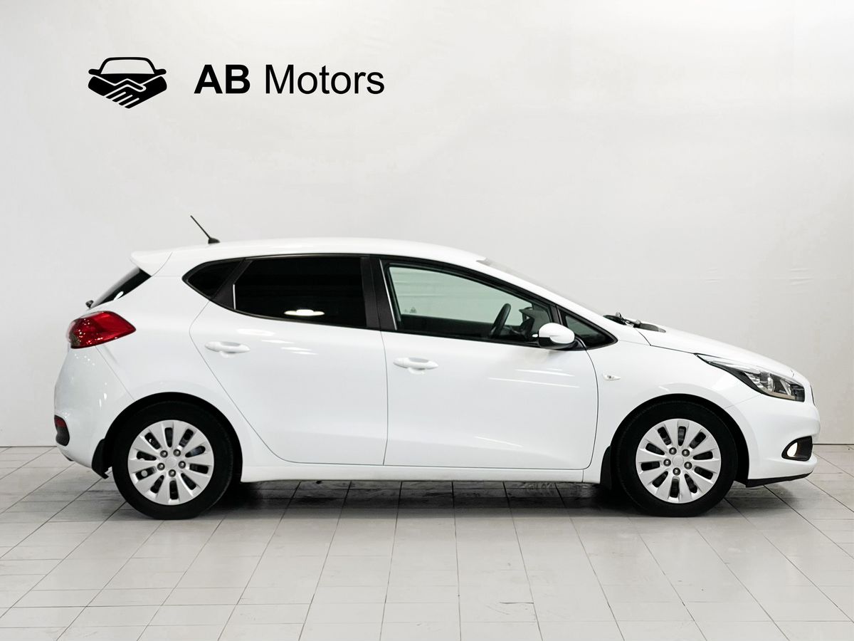 Kia Ceed, 2013