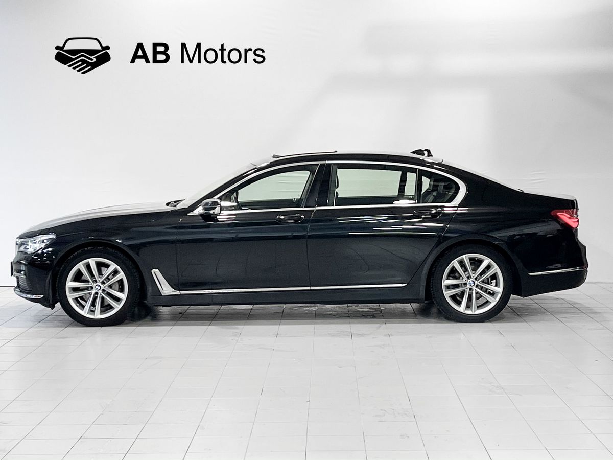 BMW 7 серия, 2016