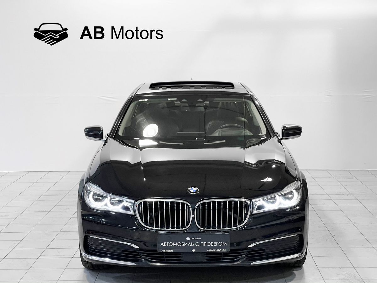 BMW 7 серия, 2016