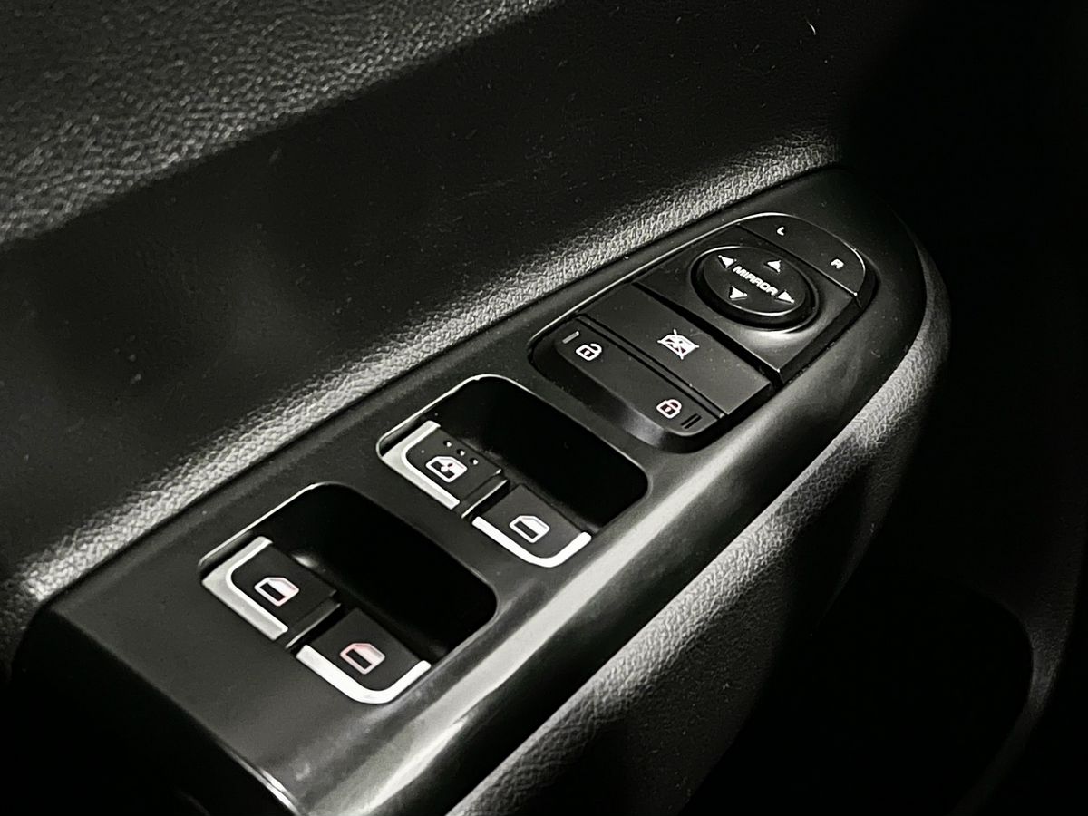 Kia Rio X-Line, 2018