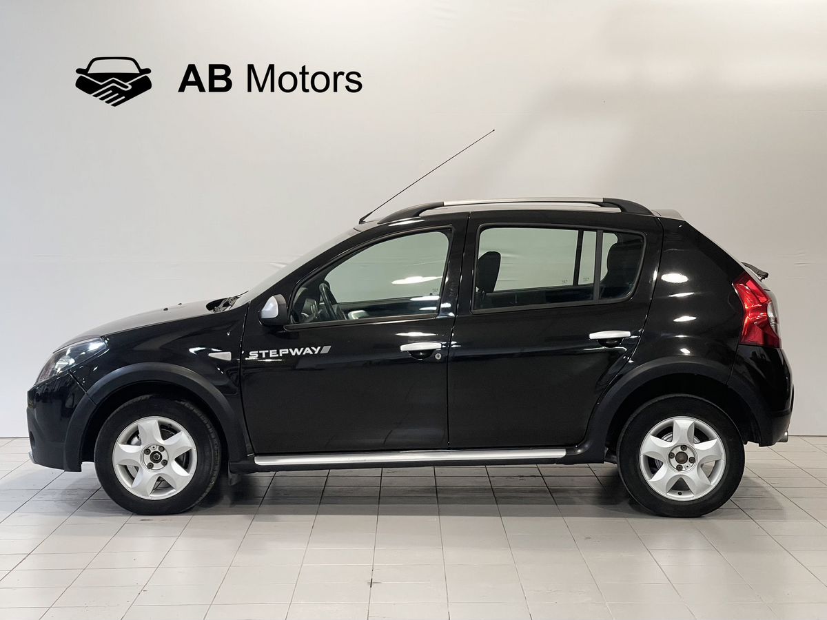 Renault Sandero Stepway, 2014