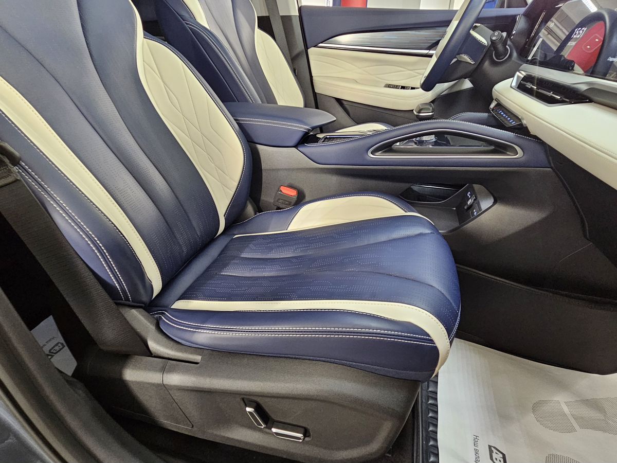 Geely Monjaro, 2022