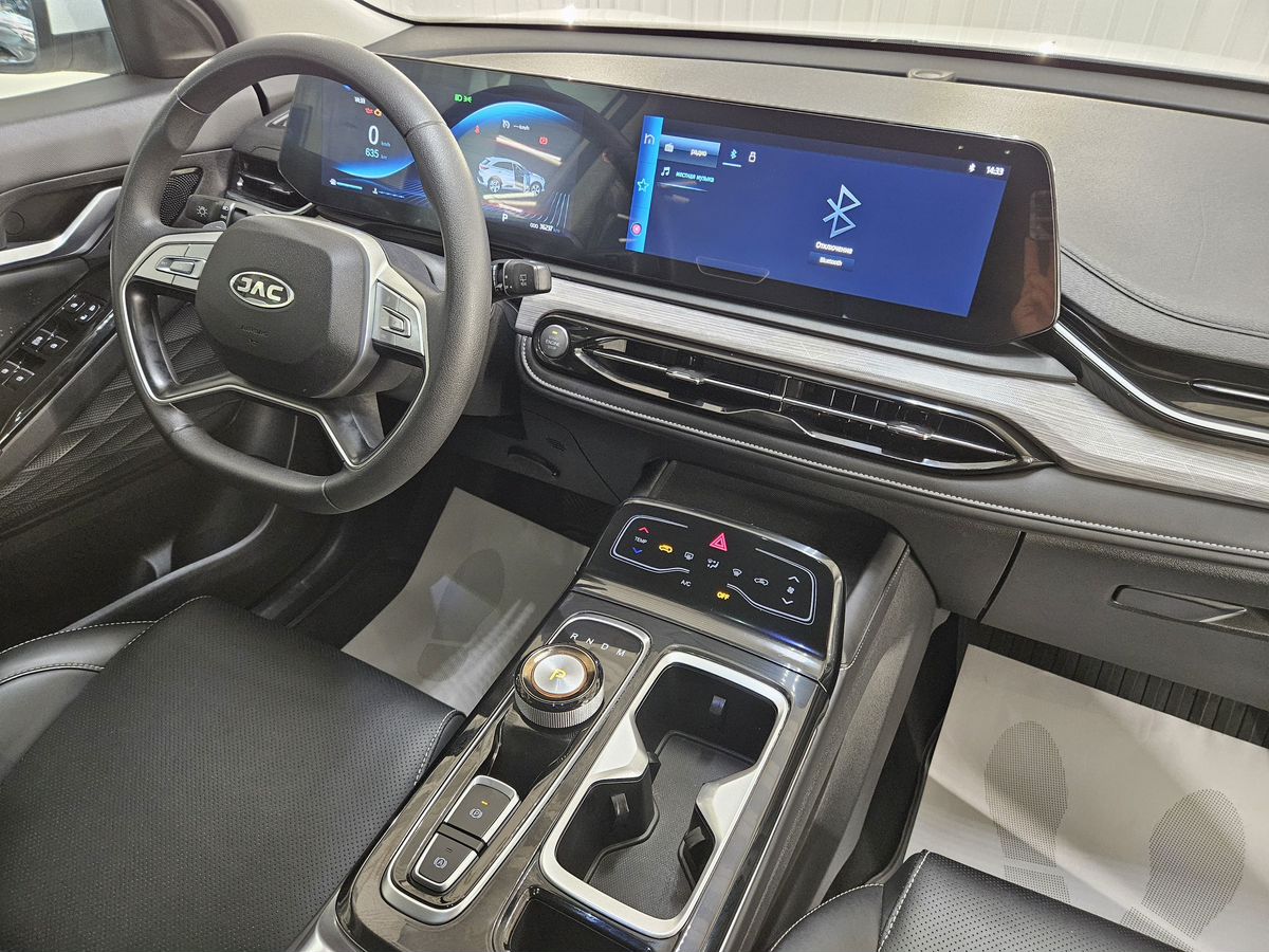 JAC JS6, 2023