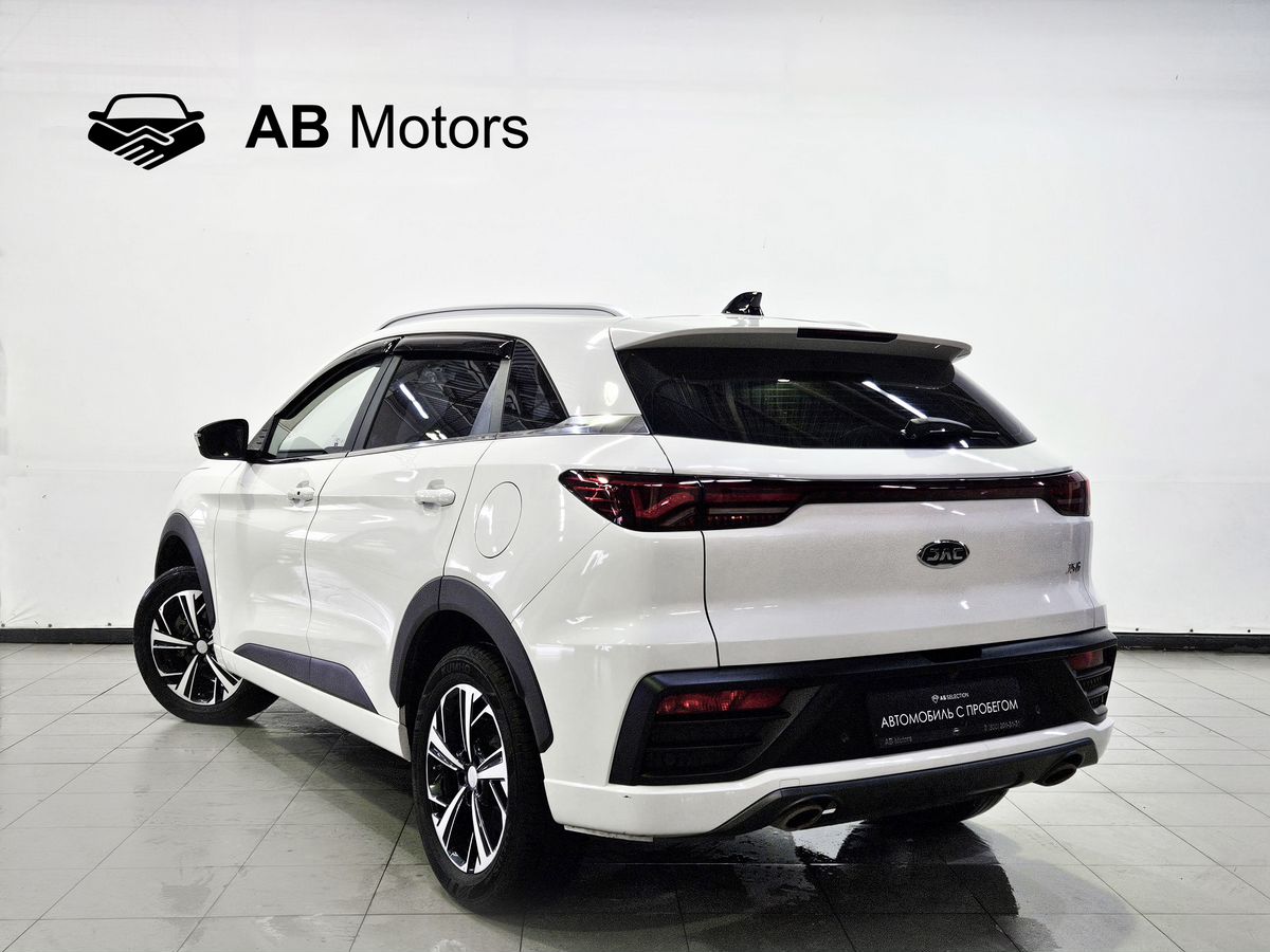 JAC JS6, 2023