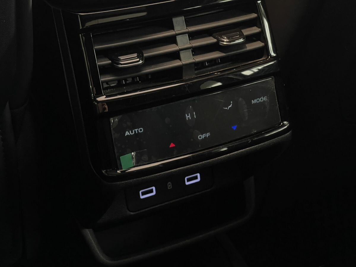 Geely Monjaro, 2023
