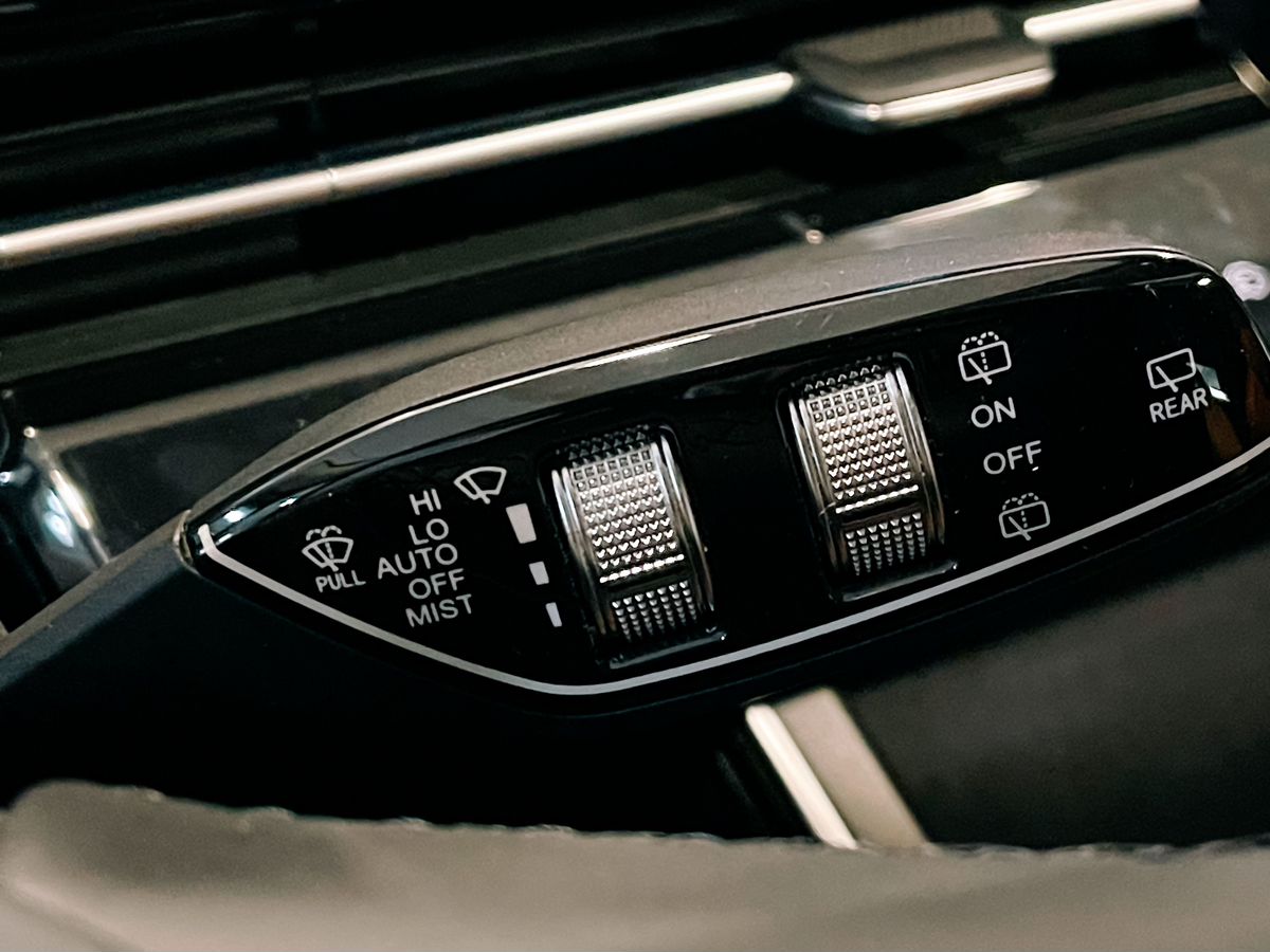 OMODA C5, 2023