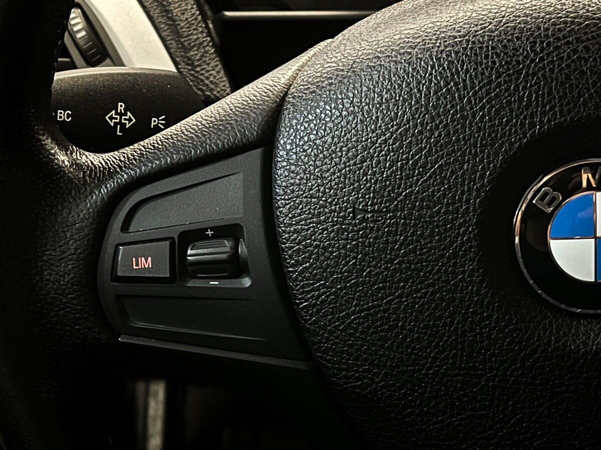 BMW 1 серия, 2011
