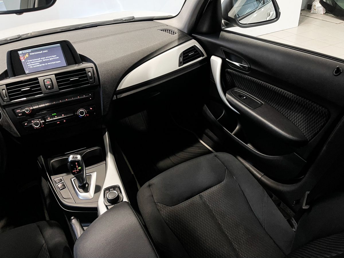 BMW 1 серия, 2011