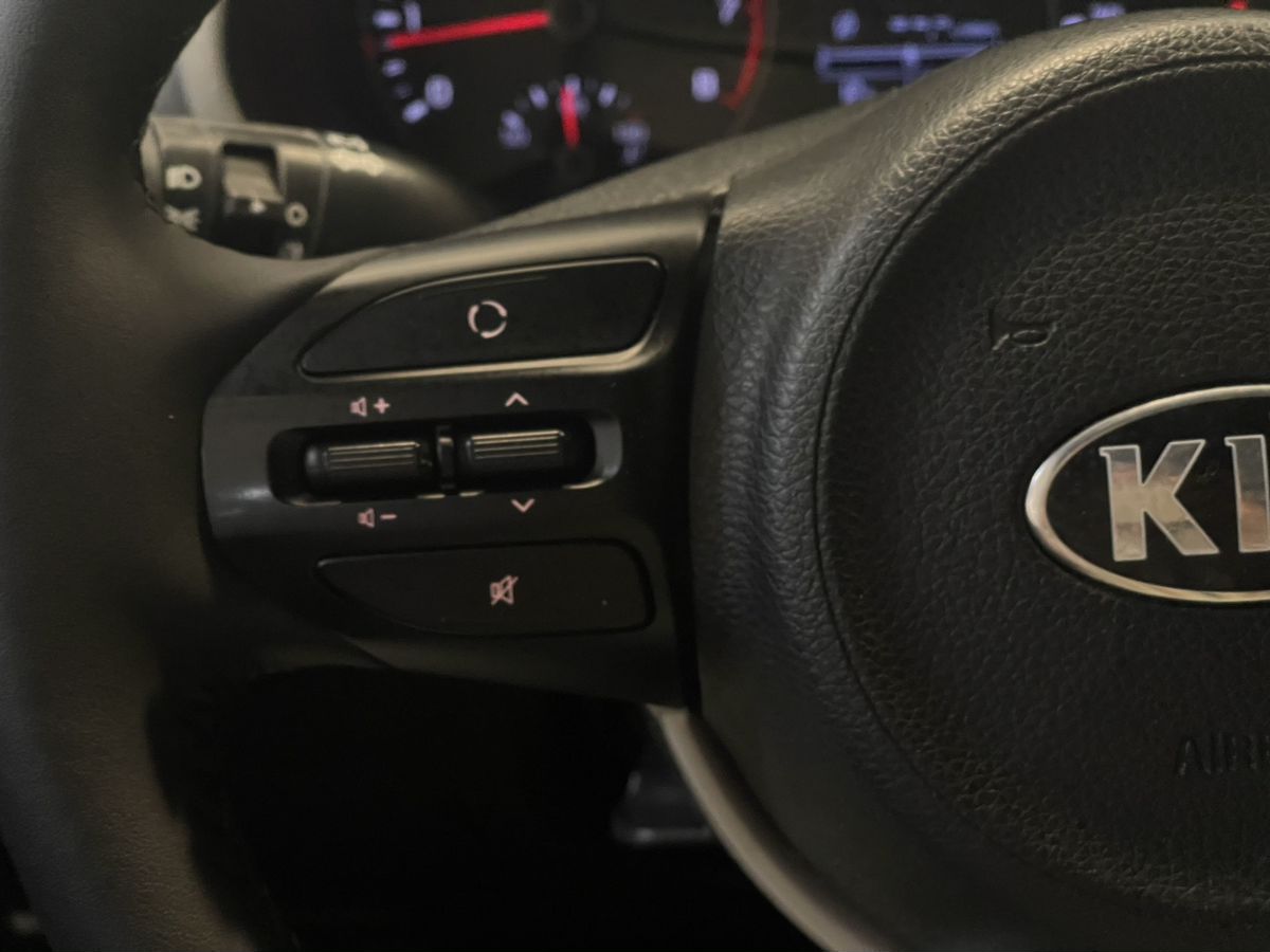 Kia Rio, 2021
