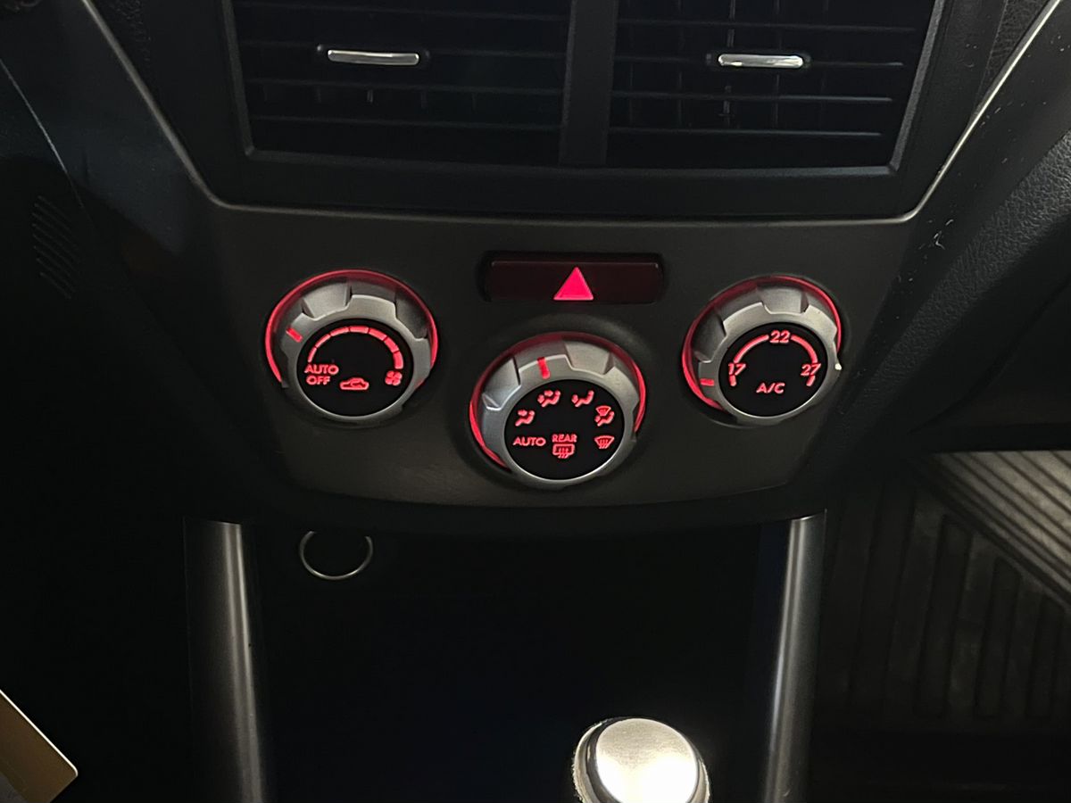 Subaru Forester, 2011