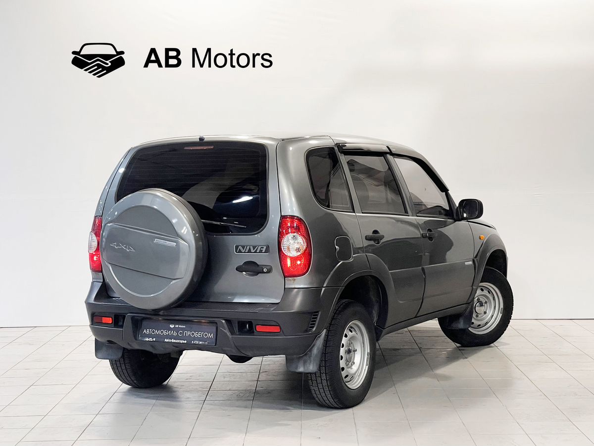 Chevrolet Niva, 2010
